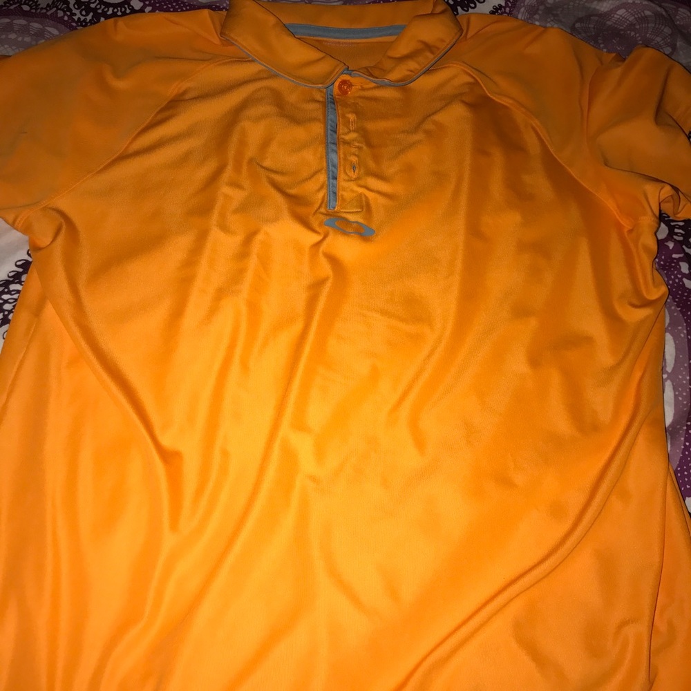 Oakley golf shirt